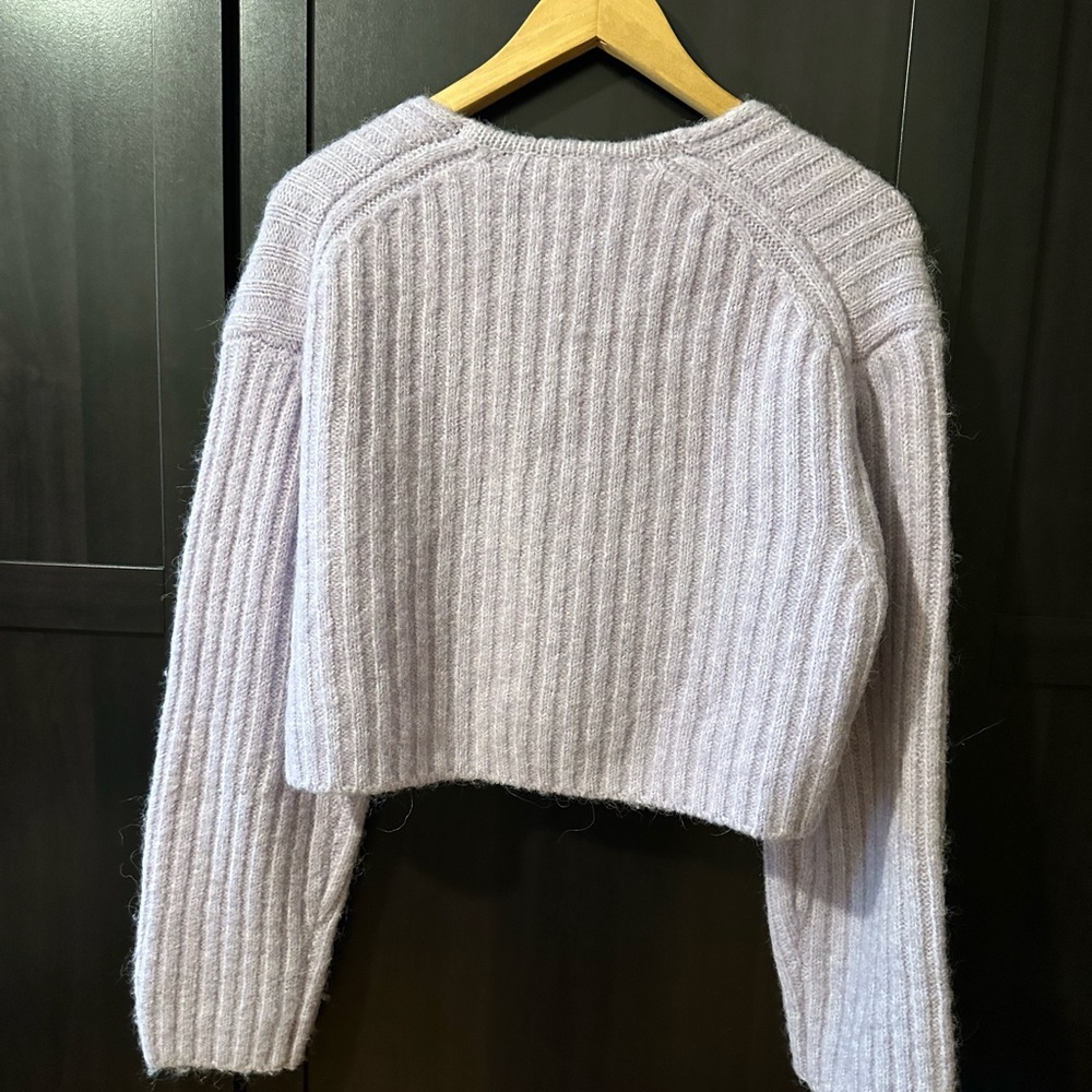 ZARA Cropped Sweater – Size Small 💜 - Picture 4 of 10